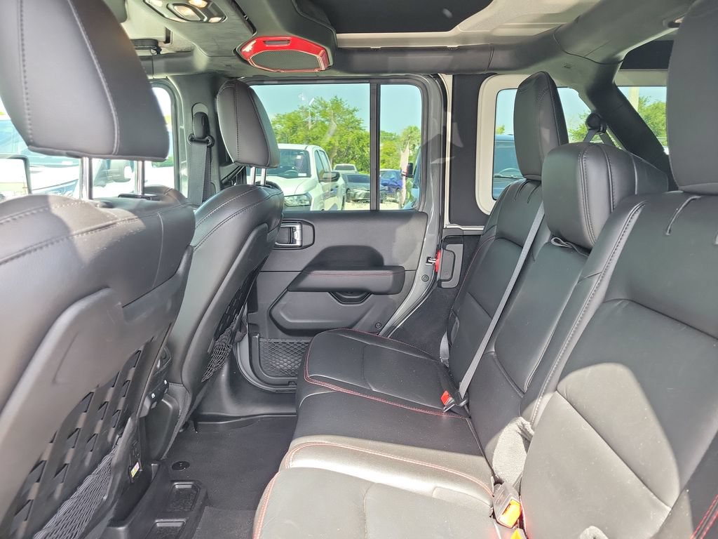 Used 2021 Jeep Wrangler Unlimited Rubicon AWD/4WD image 25