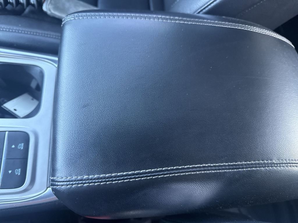 Used 2022 Ford Explorer Limited w/ Equipment Group 301A RWD image 40