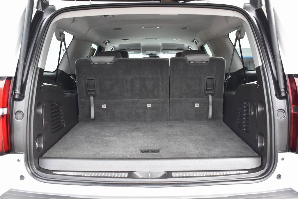 Used 2018 Chevrolet Suburban LT image 6