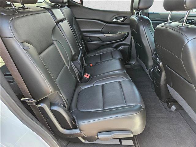 Used 2023 GMC Acadia SLT FWD image 25