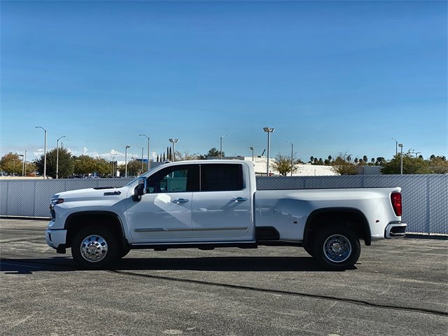 New 2026 Chevrolet Silverado 3500 High Country w/ High Country Premium Package image 8