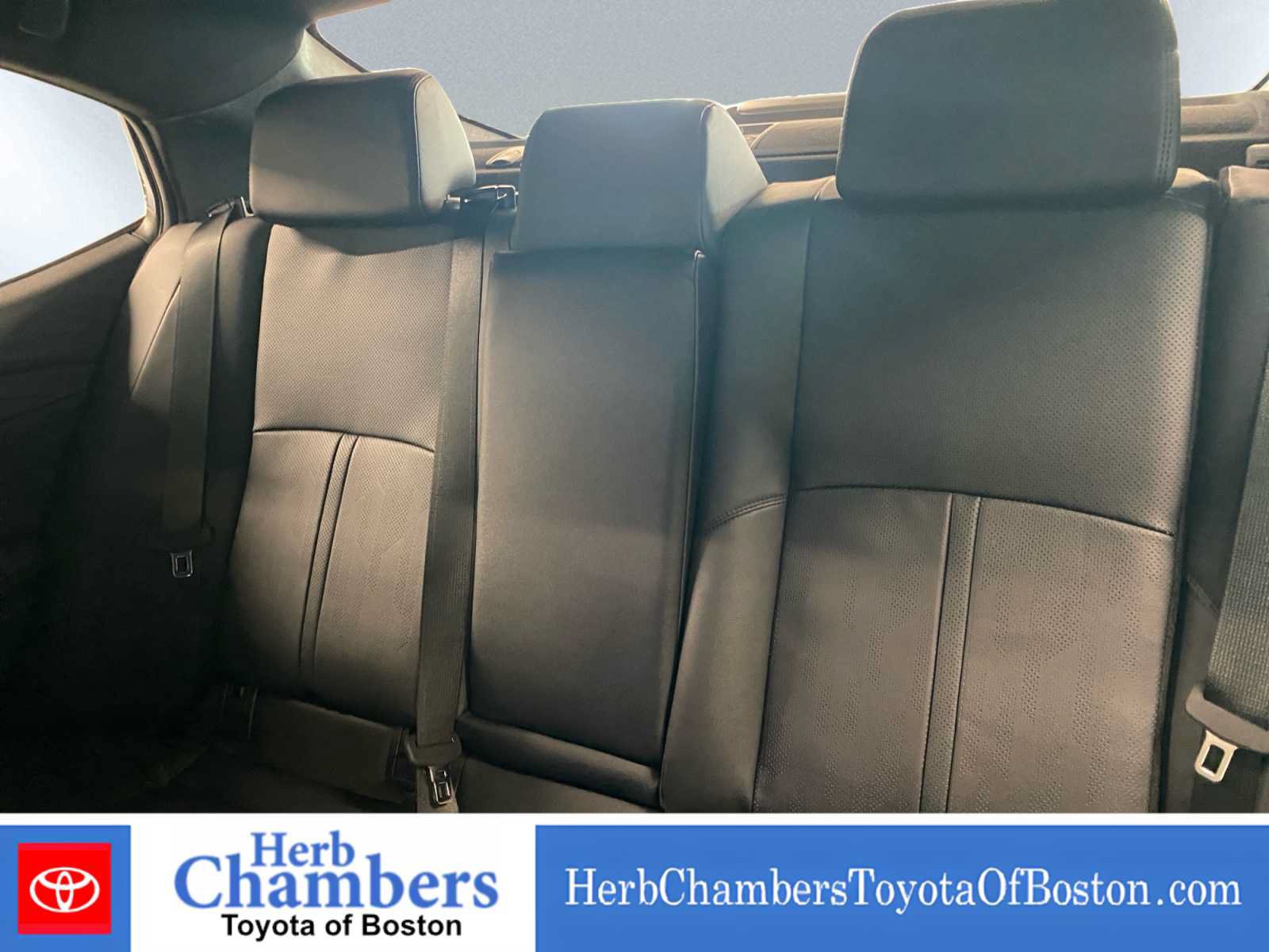 New 2026 Toyota Camry XSE w/ Premium Package AWD/4WD image 18