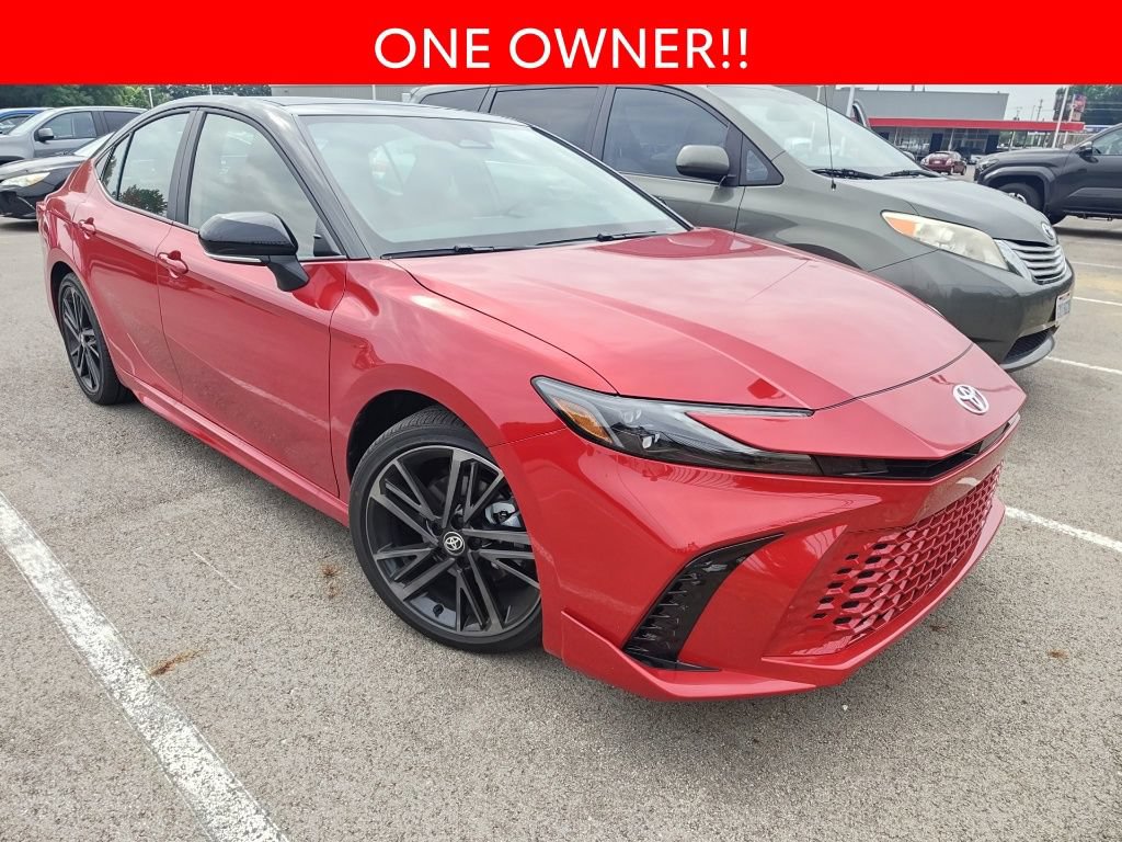 Used 2026 Toyota Camry XSE w/ Premium Package FWD image 3