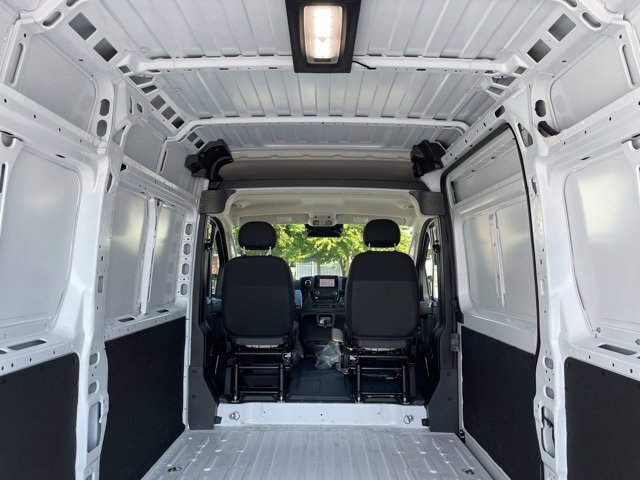New 2025 RAM ProMaster 2500 w/ Convenience Group image 18