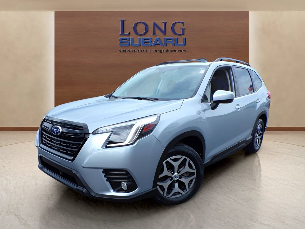 Certified 2023 Subaru Forester Premium AWD/4WD image 1