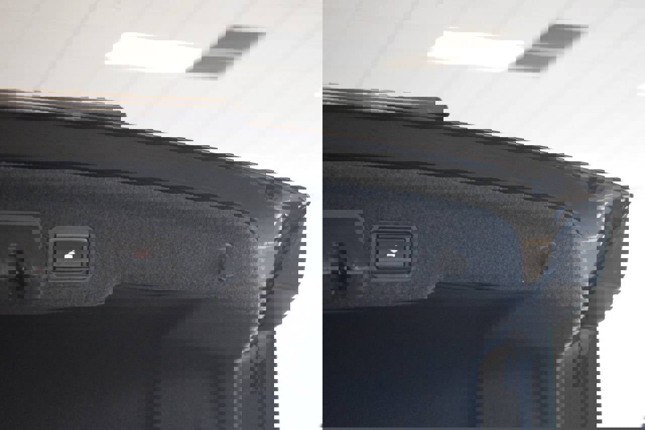 Used 2013 Audi A8 L 3.0T image 25