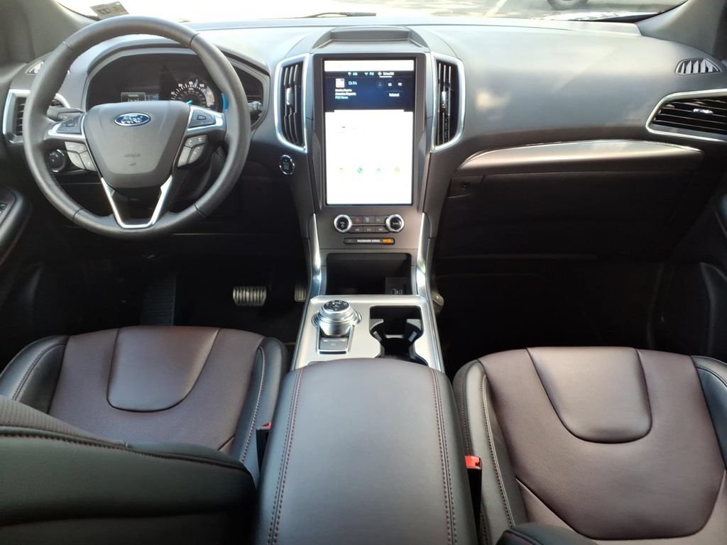Certified 2022 Ford Edge Titanium w/ Equipment Group 301A AWD/4WD image 13