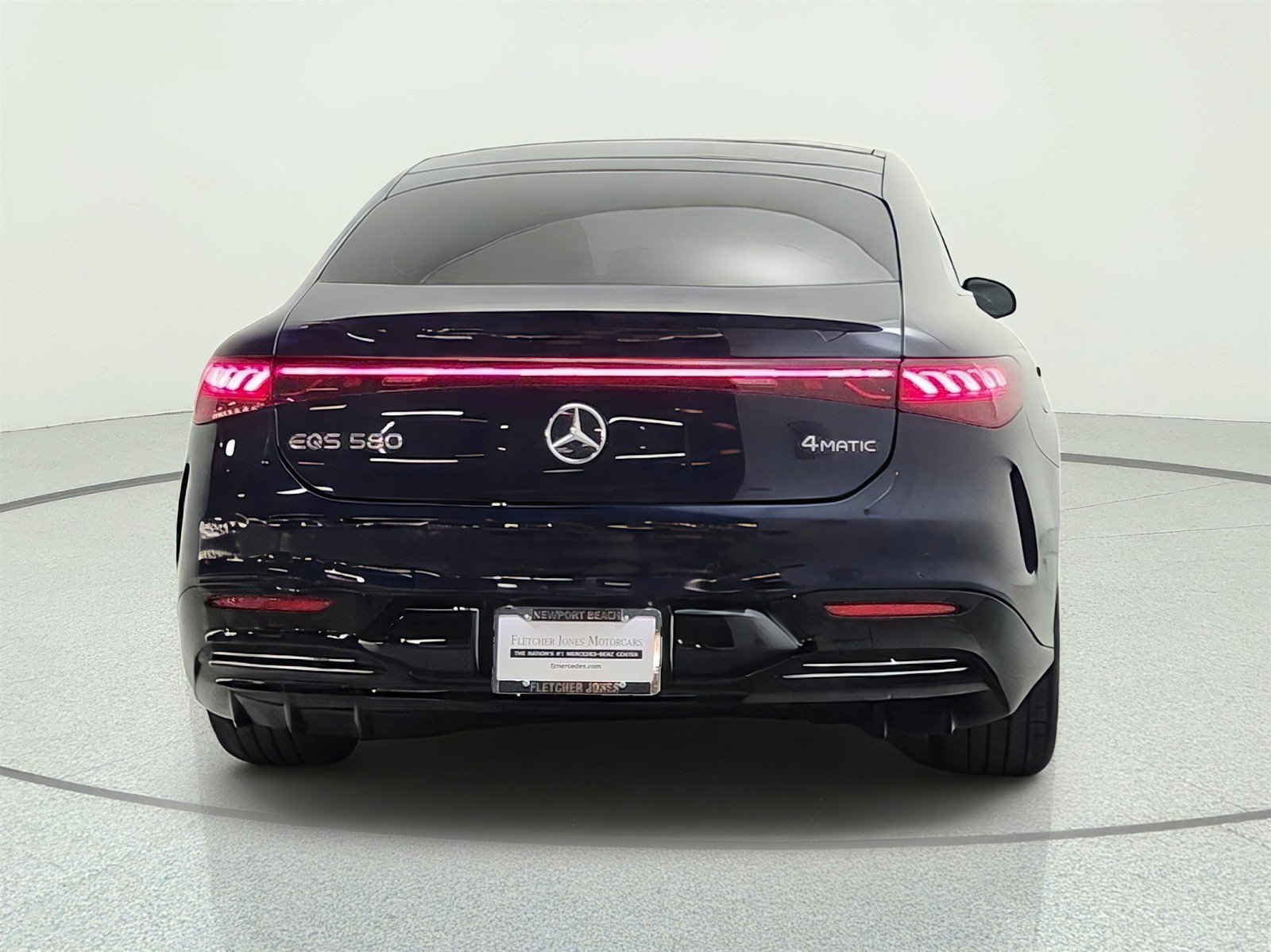 Certified 2022 Mercedes-Benz EQS 580 4MATIC Sedan image 6