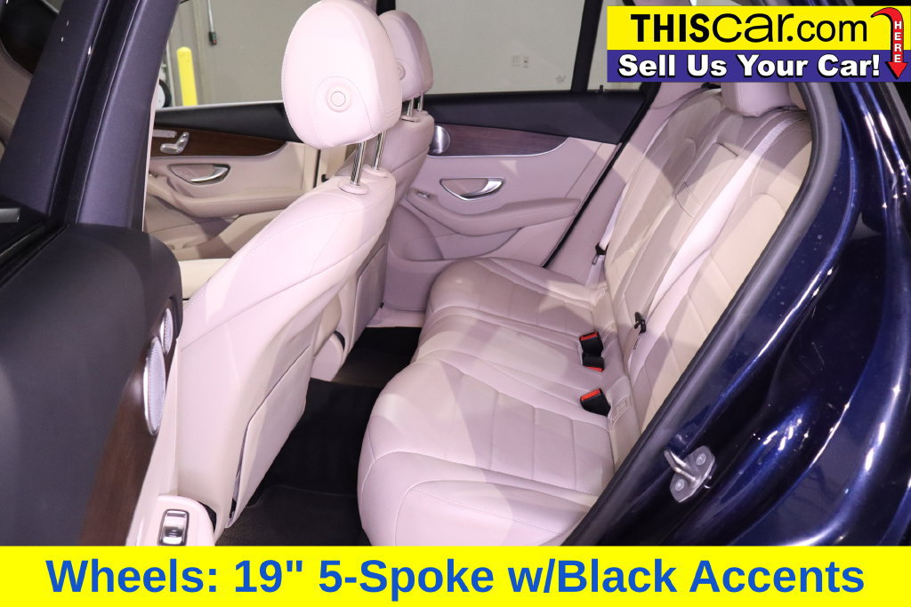 Used 2020 Mercedes-Benz GLC 300 image 31