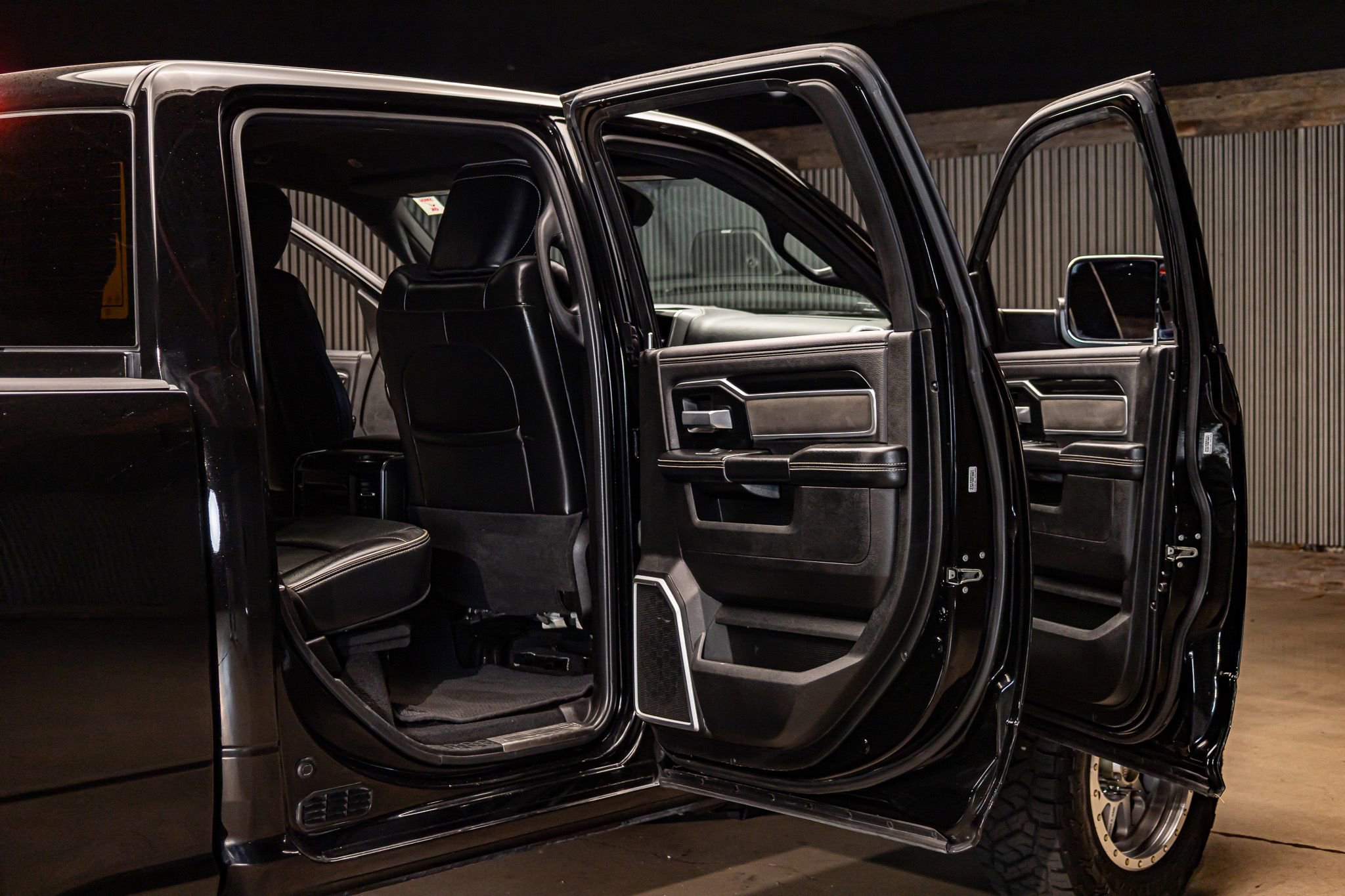 Used 2021 RAM 2500 Laramie image 26