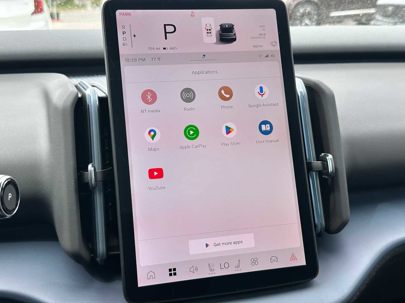 Used 2025 Volvo EX30 Plus w/ Protection Package Premier AWD/4WD image 27