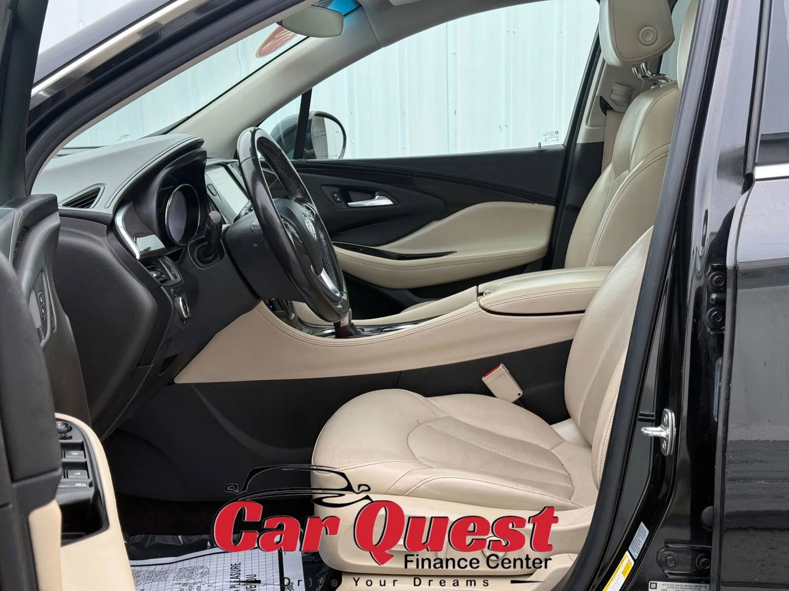 Used 2019 Buick Envision Essence image 9