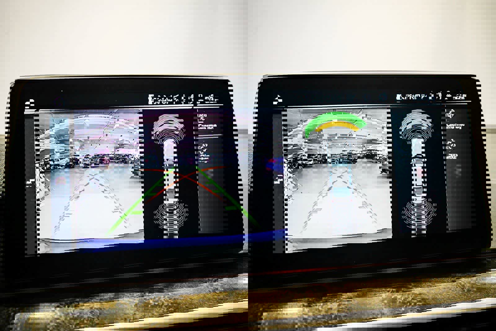 Used 2023 BMW 530i w/ Premium Package image 24