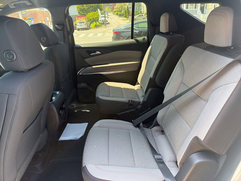 New 2026 Chevrolet Traverse LT w/ Driver Confidence Package AWD/4WD image 19