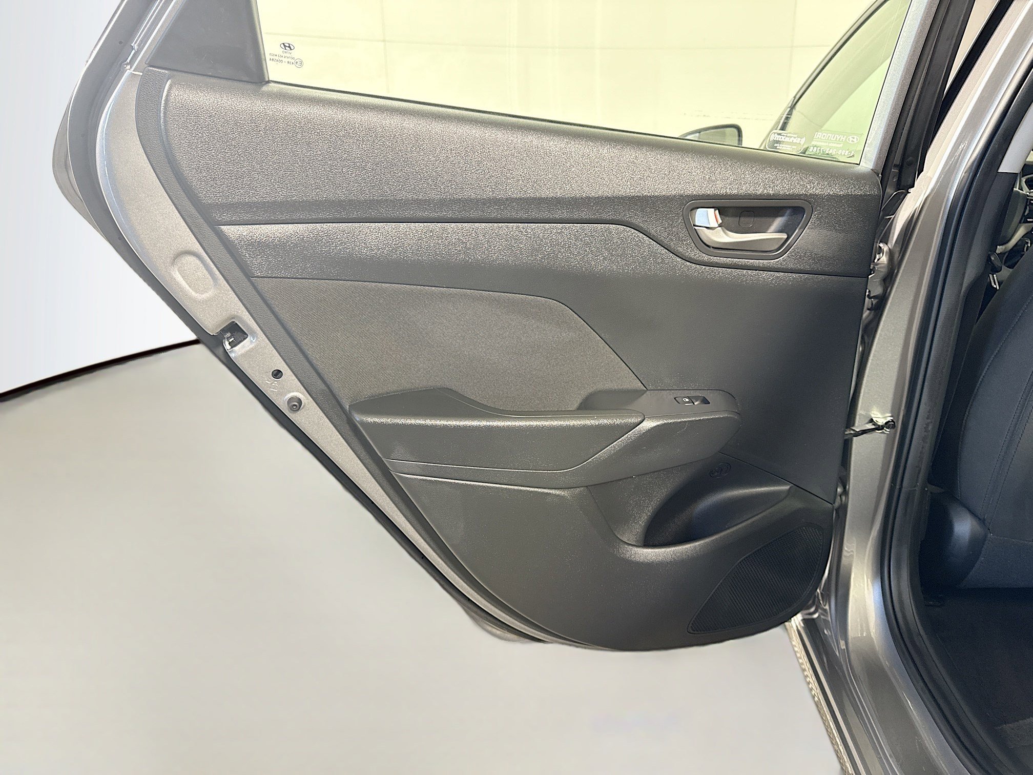 Used 2022 Hyundai Accent SEL image 25