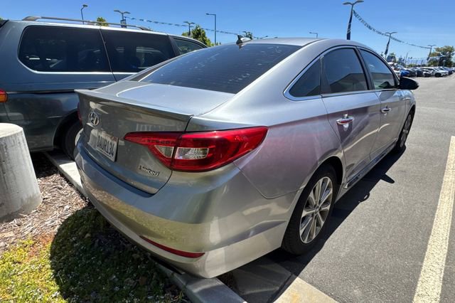 Used 2017 Hyundai Sonata Limited w/ Tech Package 03 FWD image 5