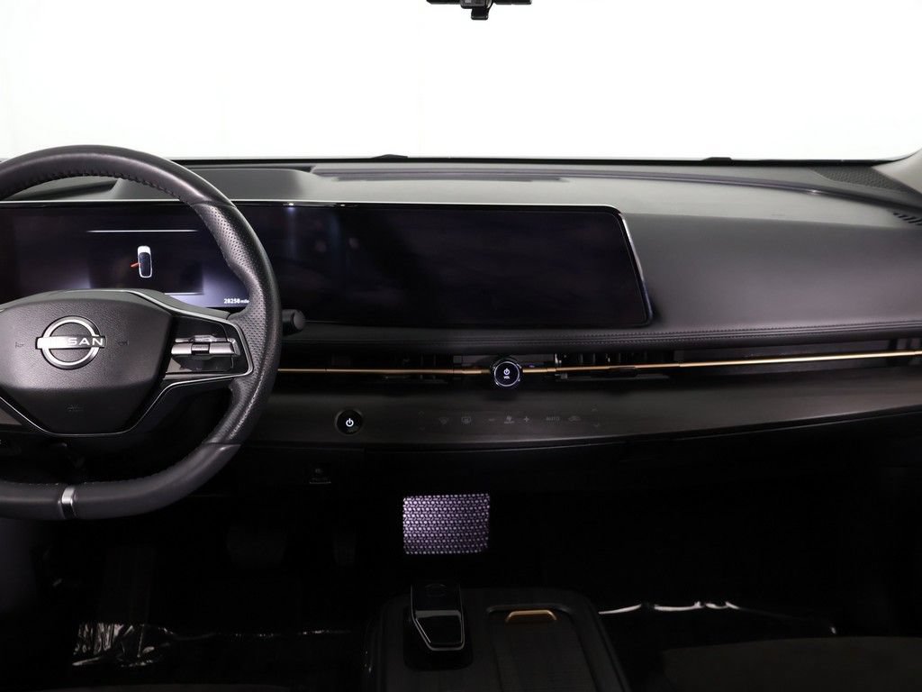 Used 2024 Nissan Ariya AWD image 41