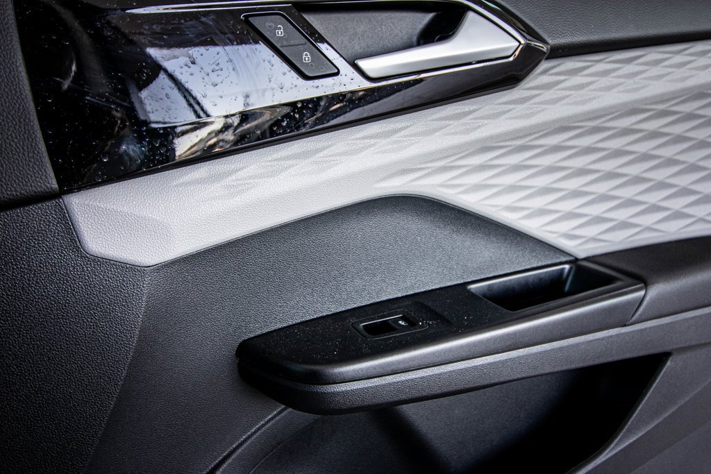 Certified 2023 Volkswagen Taos S w/ Driver Assistance Package image 38