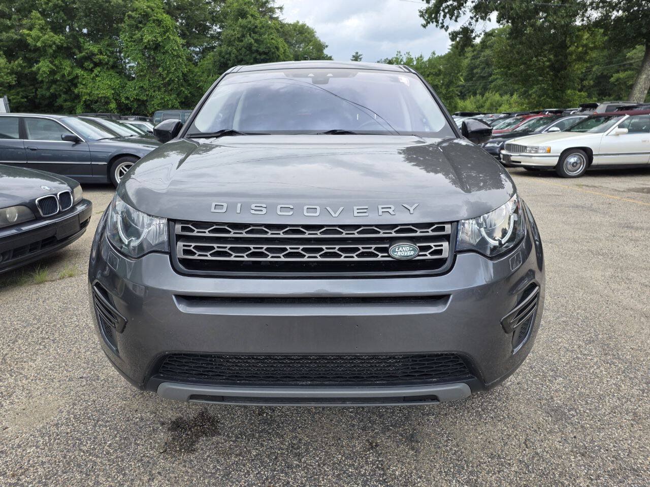 Used 2017 Land Rover Discovery Sport SE AWD/4WD image 5