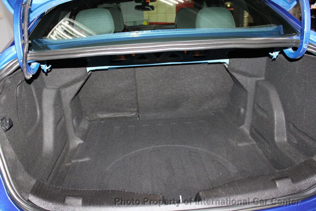Used 2018 Chevrolet Cruze LT w/ Sun And Sound Package image 28
