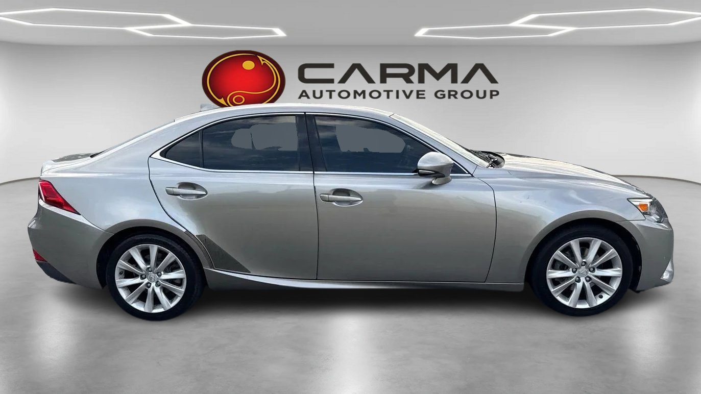 Used 2015 Lexus IS 250 RWD image 6