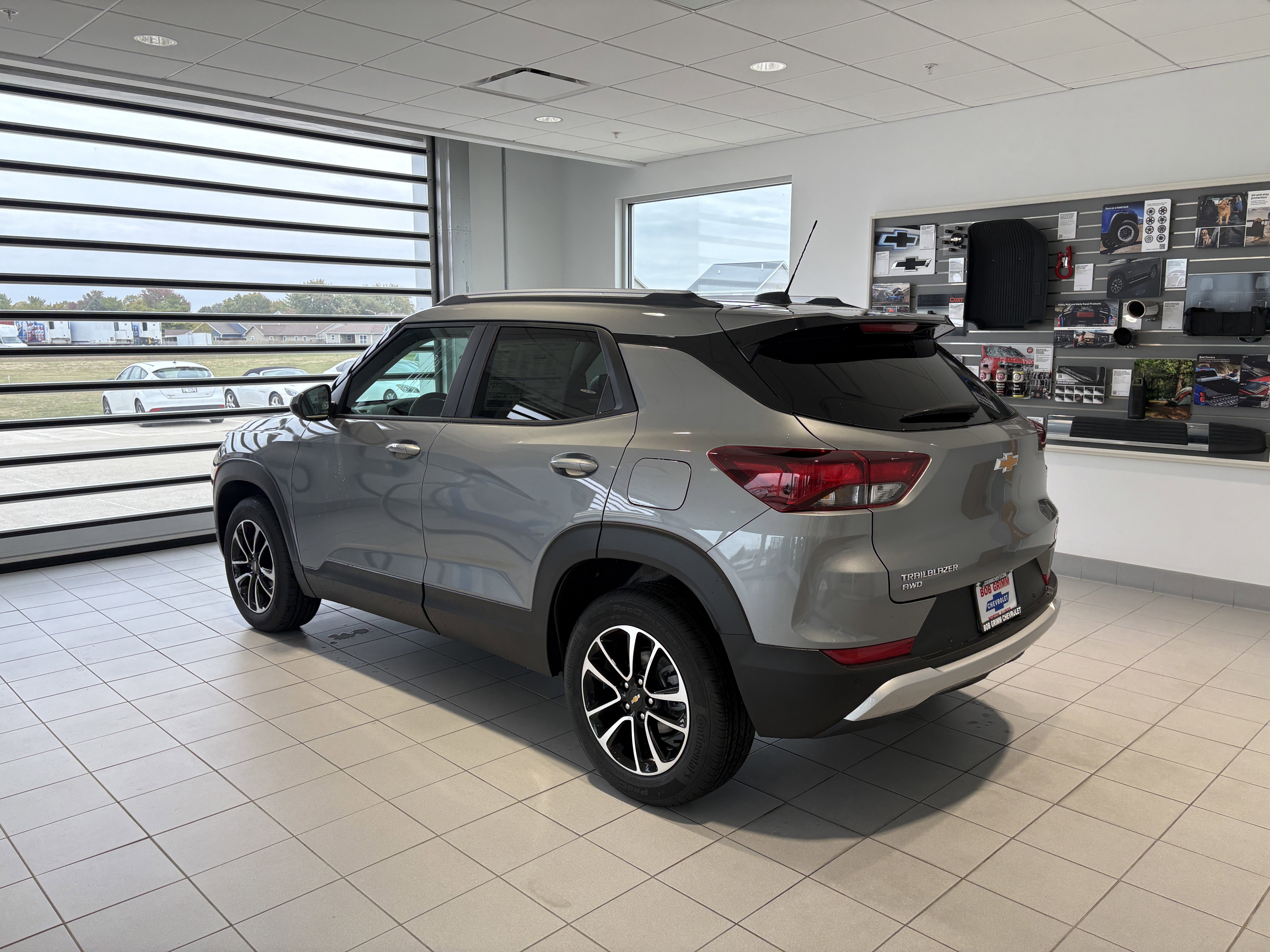 New 2026 Chevrolet TrailBlazer LT w/ Convenience Package image 3