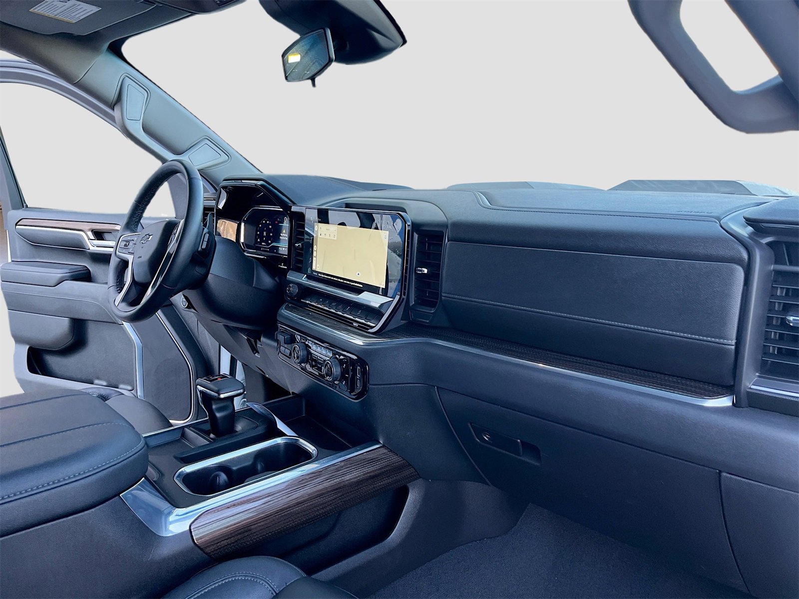 Used 2023 Chevrolet Silverado 1500 LT Trail Boss w/ Convenience Package II image 30