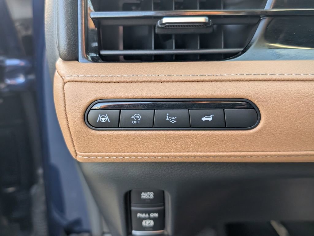 Used 2025 INFINITI QX80 Luxe image 26