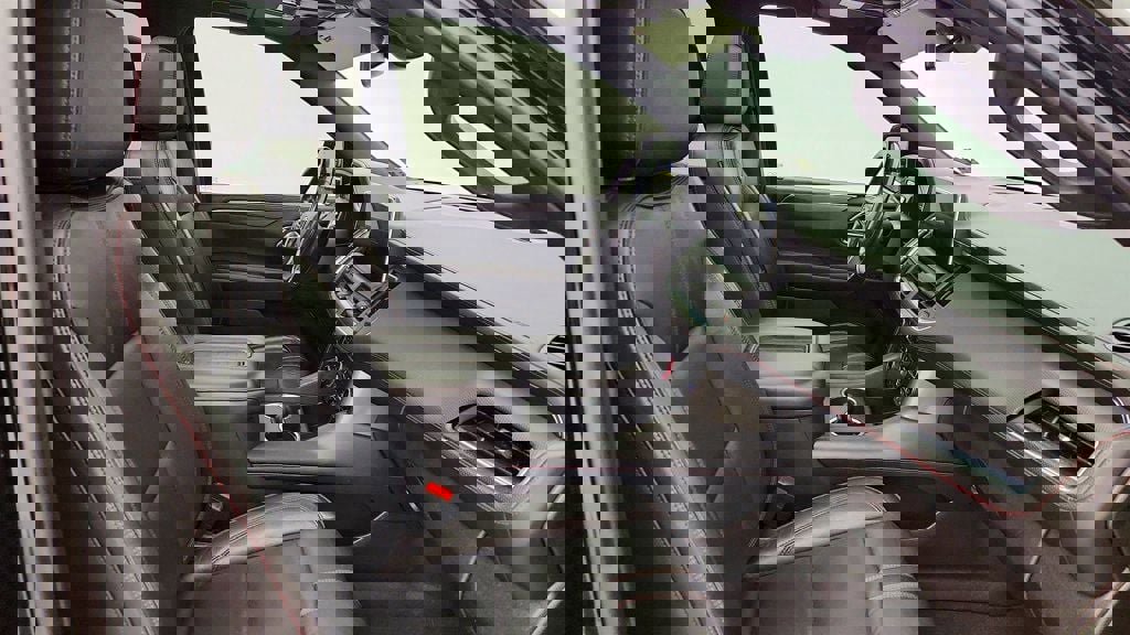 Used 2021 Chevrolet Suburban RST w/ Luxury Package image 25