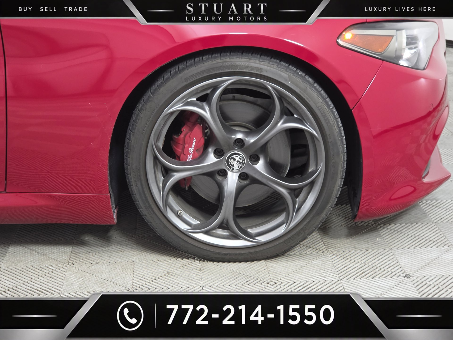 Used 2019 Alfa Romeo Giulia Ti Sport w/ Quick Order Package 22U Sport RWD image 42