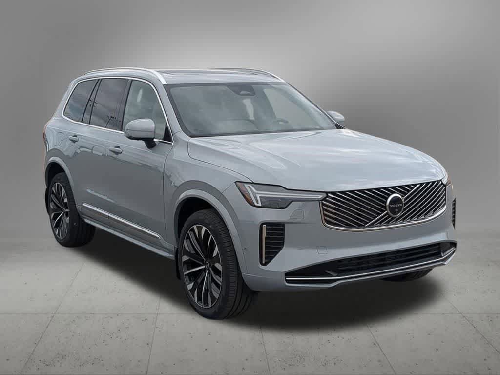 New 2026 Volvo XC90 B6 Plus w/ Protection Package AWD/4WD image 8