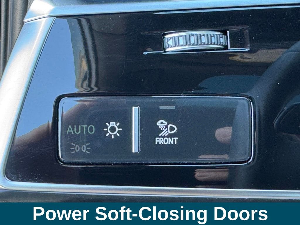 Used 2025 Audi Q7 3.0T Premium Plus image 17