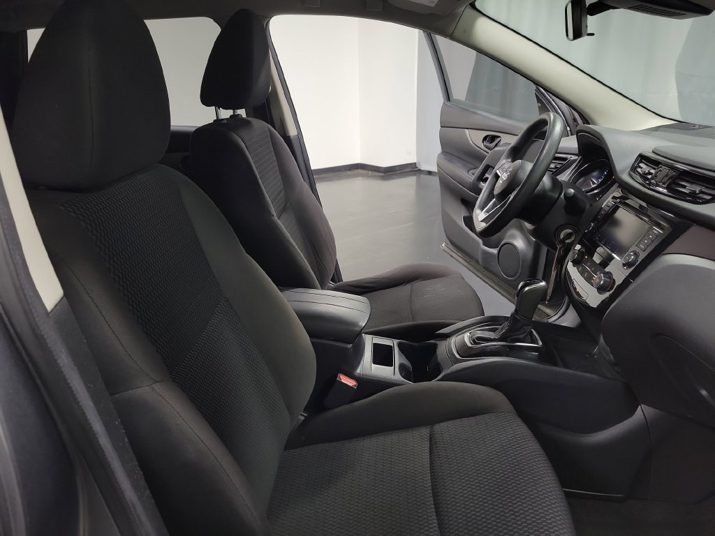 Used 2021 Nissan Rogue Sport S AWD/4WD image 30