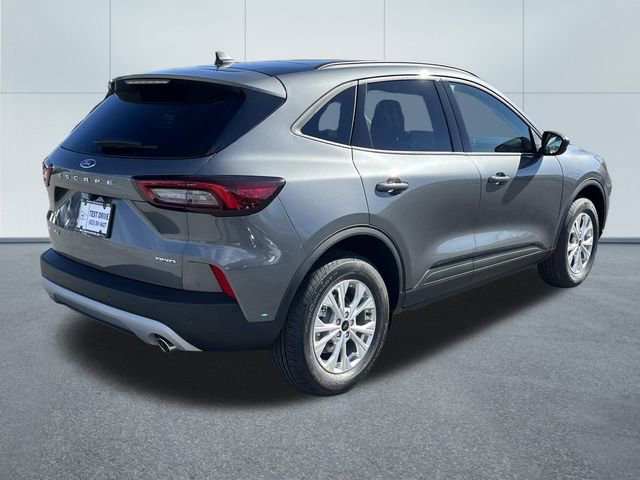 Used 2026 Ford Escape Active w/ Tech Pack #1 image 3