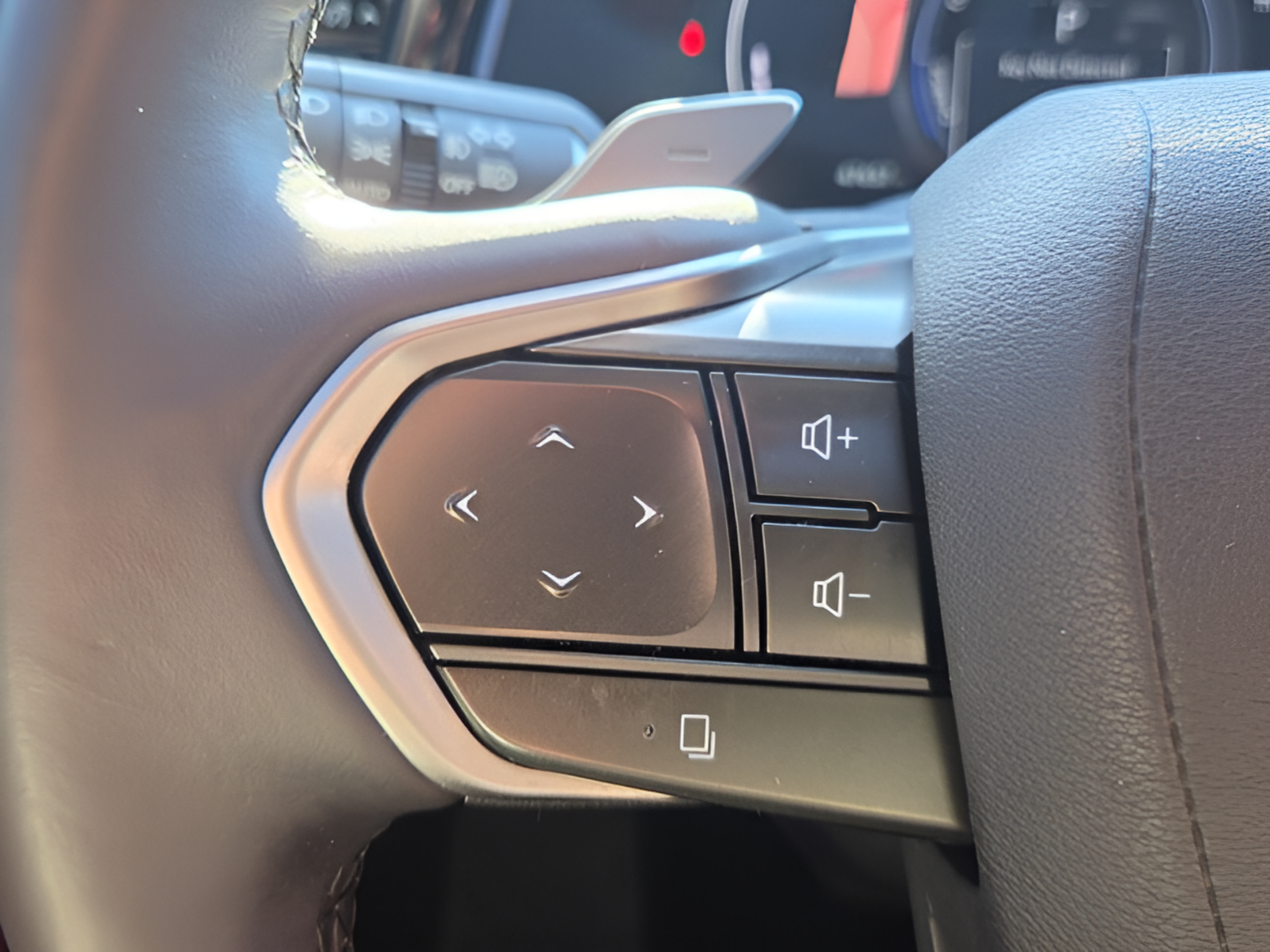 Used 2024 Lexus NX 350h AWD image 23