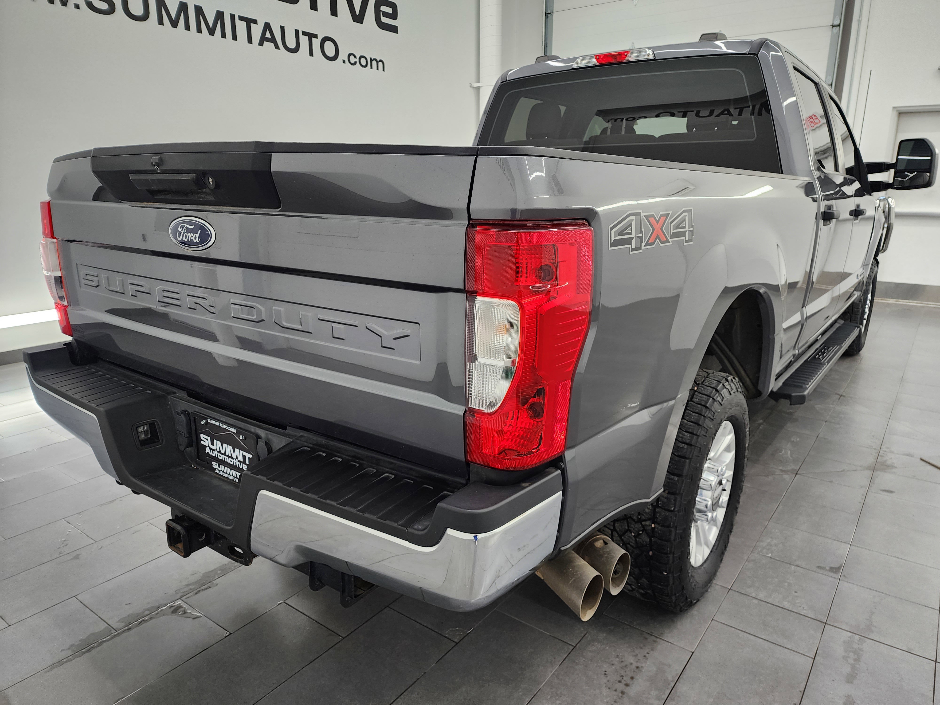 Used 2022 Ford F250 XL w/ STX Appearance Package image 4