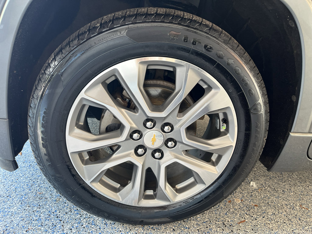 Used 2019 Chevrolet Traverse Premier w/ Driver Confidence II Package image 37