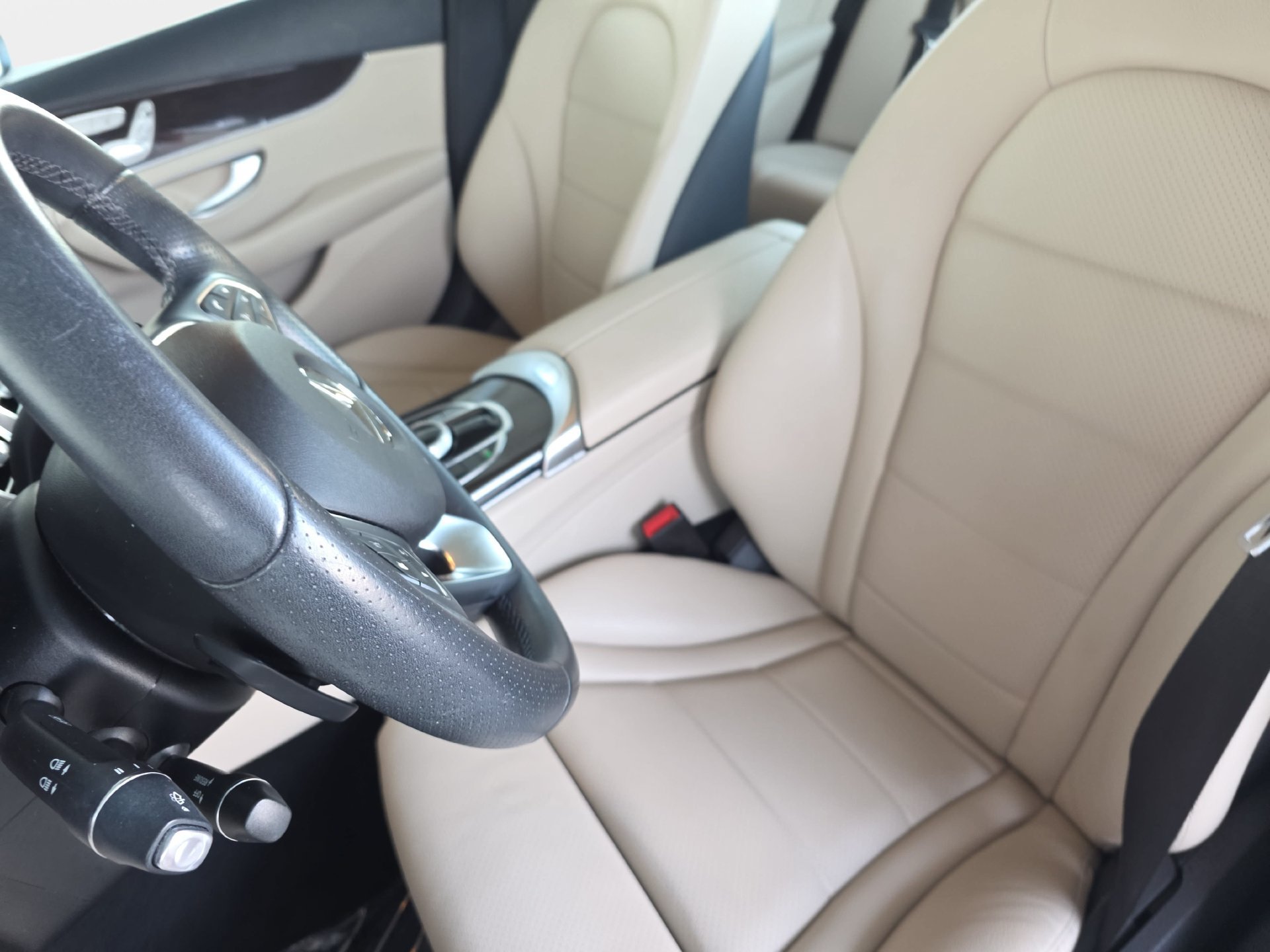 Certified 2017 Mercedes-Benz C 300 4MATIC Sedan image 14