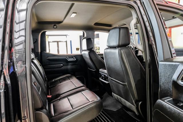 Used 2022 Chevrolet Silverado 1500 LTZ w/ Technology Package image 35