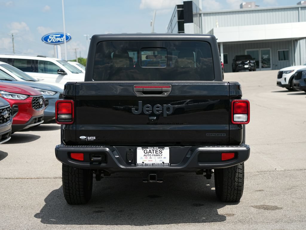 Used 2020 Jeep Gladiator Sport w/ Quick Order Package 24S AWD/4WD image 6