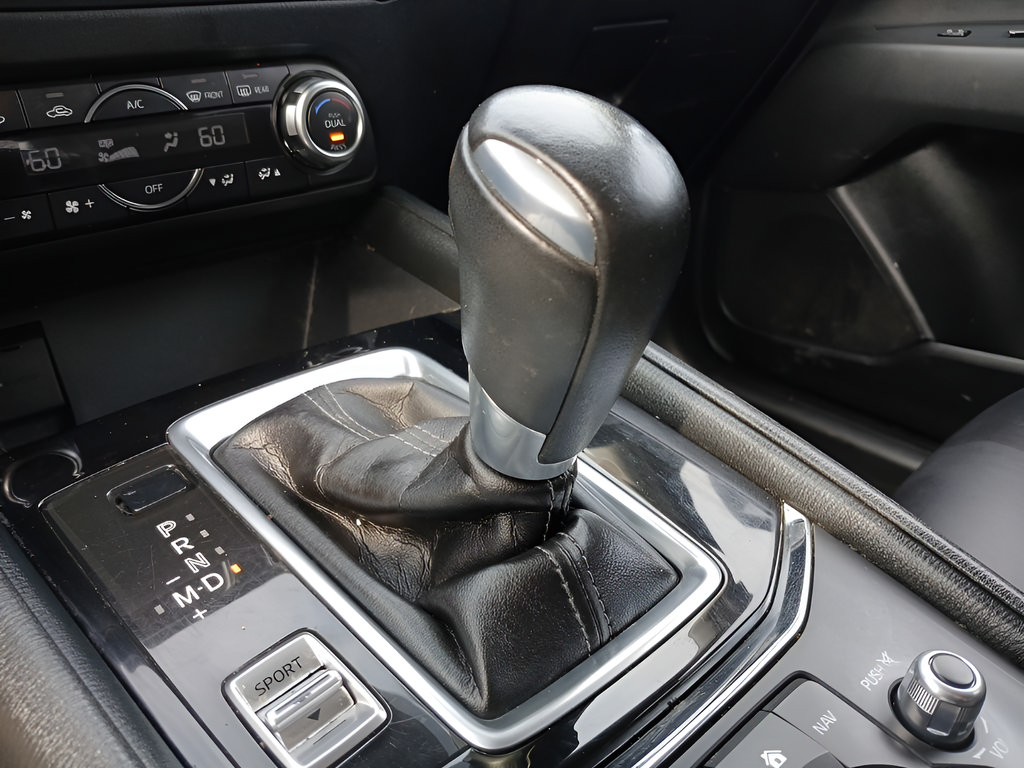 Used 2018 MAZDA CX-5 Touring AWD/4WD image 12