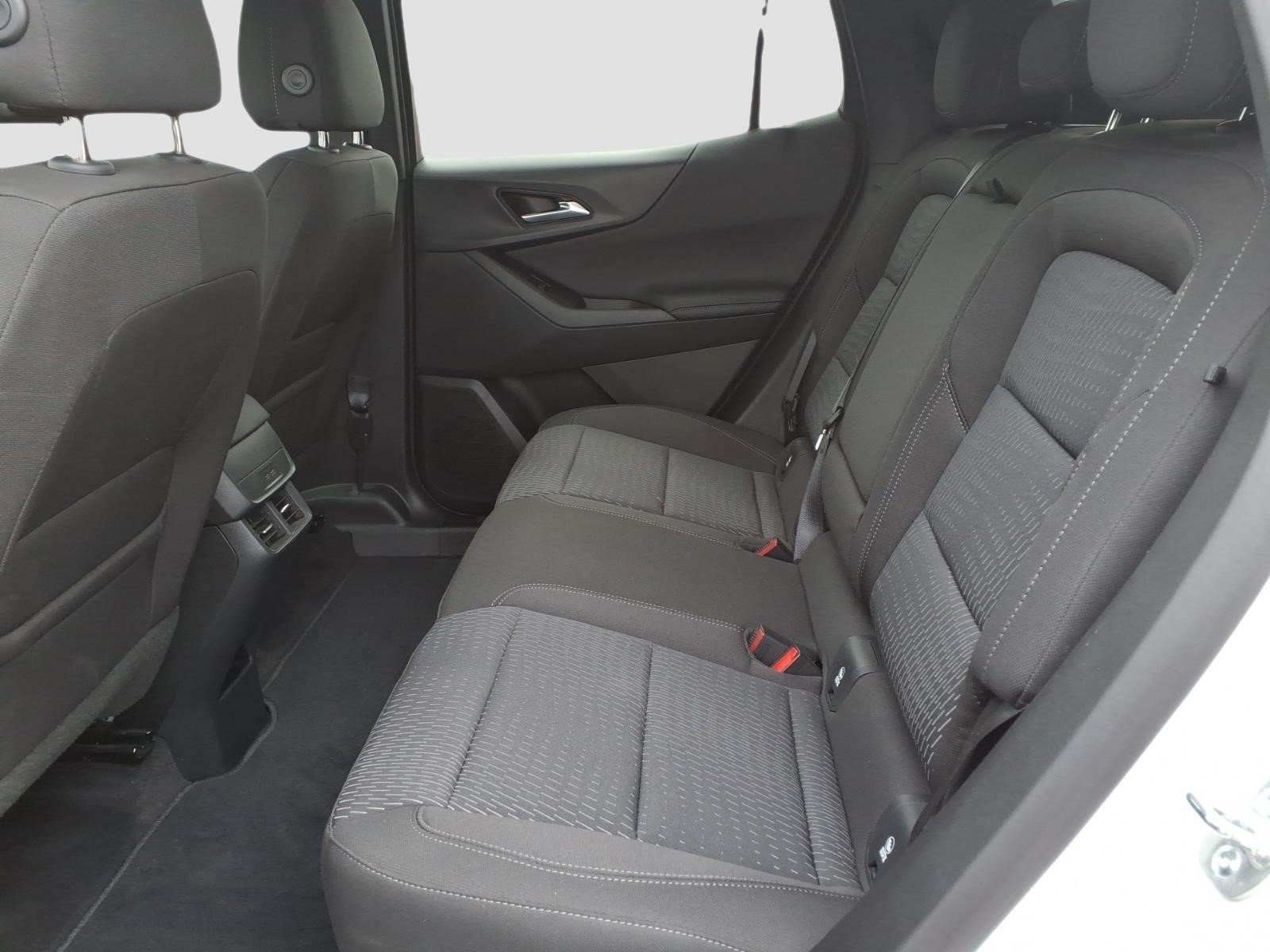 Used 2026 Chevrolet Equinox LT w/ Midnight Edition AWD/4WD image 14