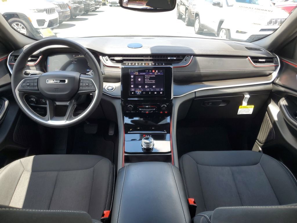 Used 2024 Jeep Grand Cherokee L Laredo w/ Trailer Tow Package image 12