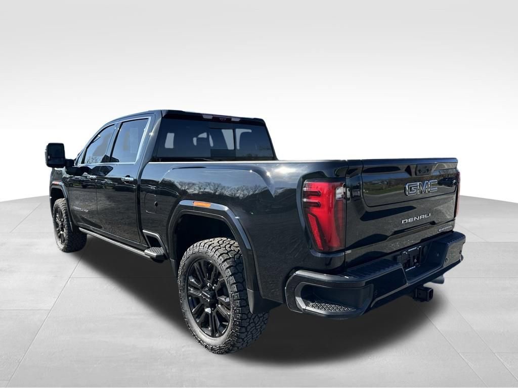Used 2025 GMC Sierra 2500 Denali Ultimate image 16