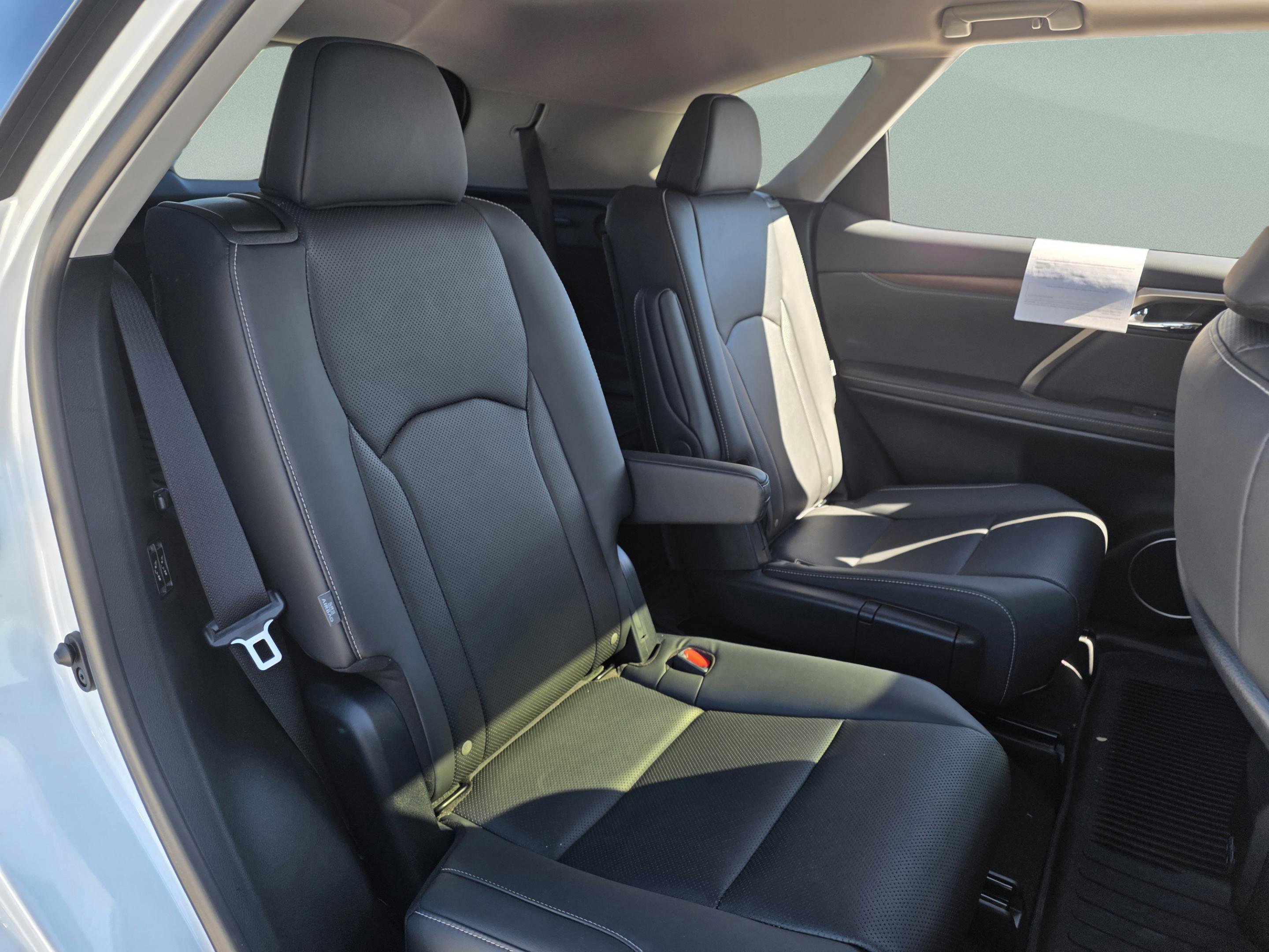 Certified 2022 Lexus RX 350L FWD w/ Premium Package image 25