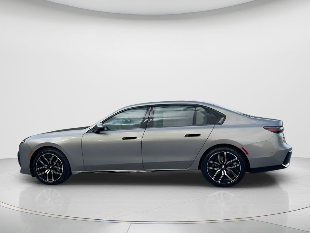 New 2026 BMW 740i w/ Premium Package image 5
