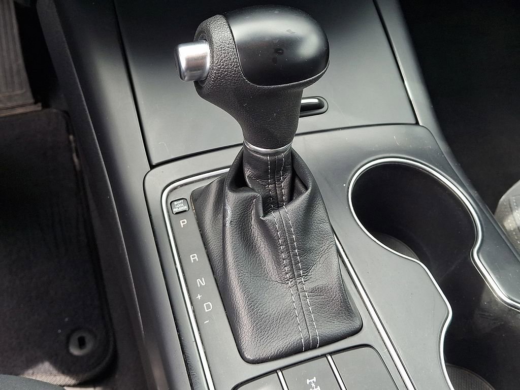 Used 2018 Kia Sorento LX image 14