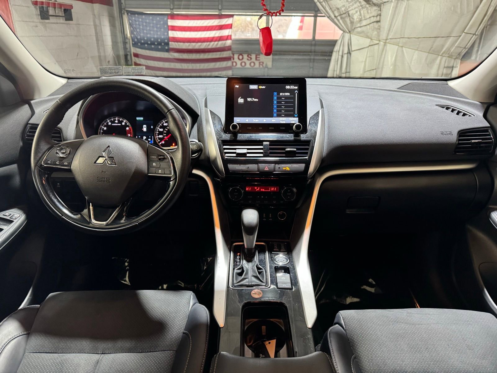 Used 2024 Mitsubishi Eclipse Cross SE image 16