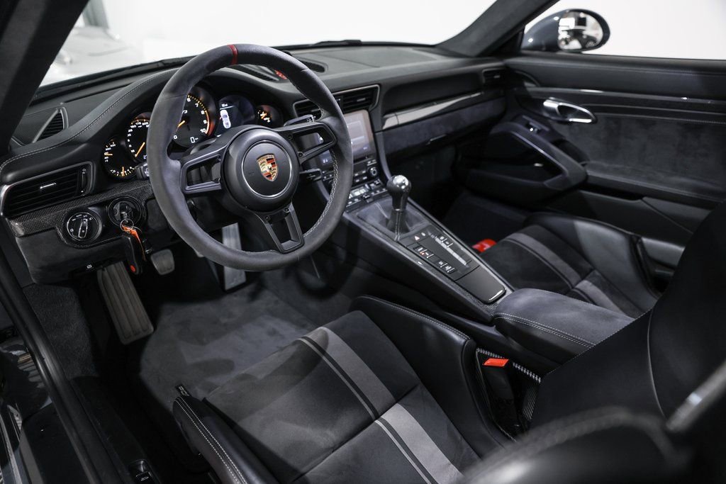 Used 2018 Porsche 911 GT3 w/ Sport Chrono Package image 28