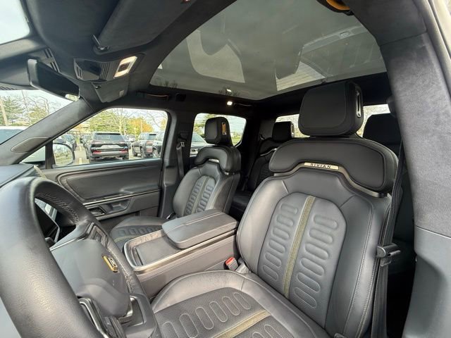 Used 2022 Rivian R1T Adventure image 24